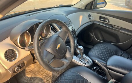 Chevrolet Cruze II, 2013 год, 630 000 рублей, 5 фотография