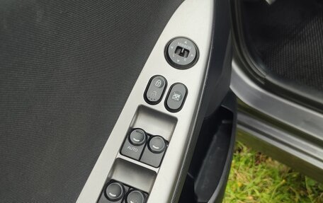 Hyundai Solaris II рестайлинг, 2016 год, 950 000 рублей, 9 фотография