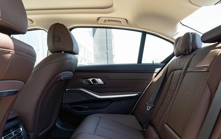 BMW 3 серия, 2024 год, 6 490 000 рублей, 15 фотография