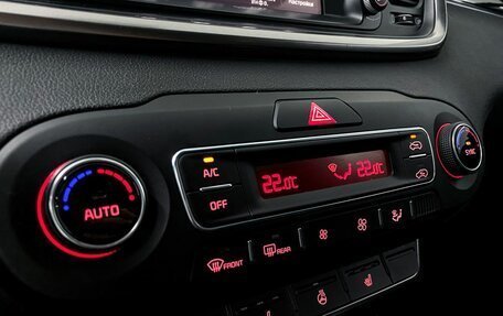 KIA Sorento III Prime рестайлинг, 2019 год, 3 000 000 рублей, 16 фотография