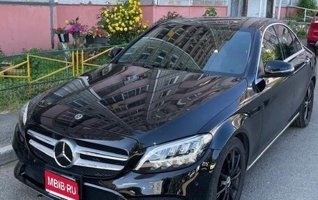Mercedes-Benz C-Класс, 2019 год, 2 670 000 рублей, 1 фотография