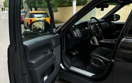 Land Rover Range Rover IV рестайлинг, 2017 год, 5 500 000 рублей, 9 фотография