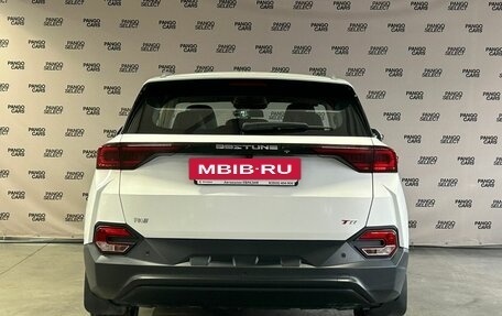 FAW Bestune T77, 2022 год, 1 850 000 рублей, 5 фотография