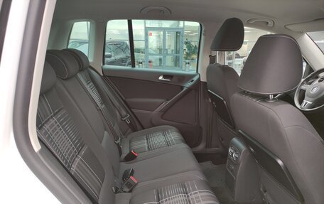 Volkswagen Tiguan I, 2015 год, 1 680 000 рублей, 8 фотография