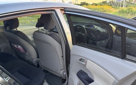 Honda Insight II рестайлинг, 2009 год, 770 000 рублей, 11 фотография