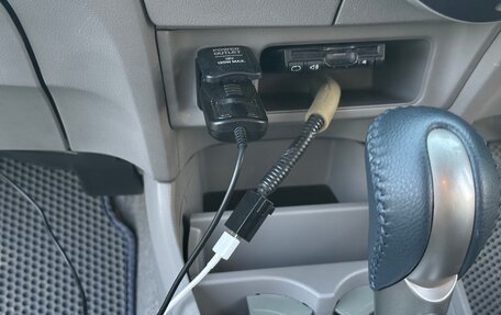 Honda Insight II рестайлинг, 2009 год, 770 000 рублей, 14 фотография