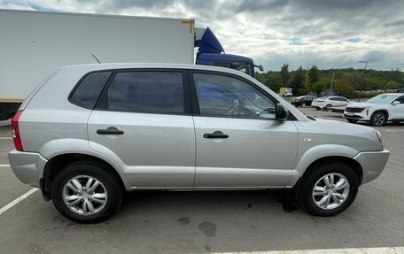 Hyundai Tucson III, 2008 год, 800 000 рублей, 6 фотография