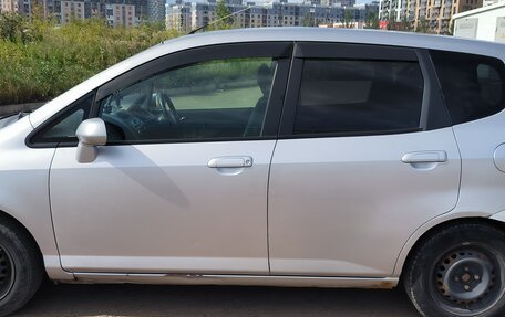 Honda Fit III, 2002 год, 400 000 рублей, 5 фотография