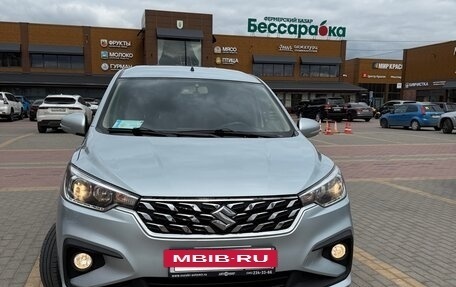 Suzuki Ertiga II, 2023 год, 2 300 000 рублей, 2 фотография