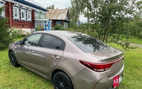 KIA Rio IV, 2021 год, 1 600 000 рублей, 2 фотография