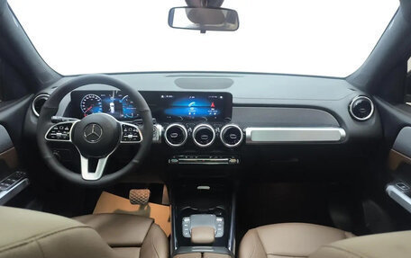 Mercedes-Benz GLB, 2022 год, 2 850 000 рублей, 6 фотография