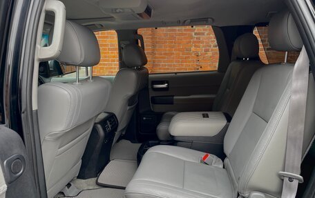 Toyota Sequoia II рестайлинг, 2008 год, 3 290 000 рублей, 16 фотография