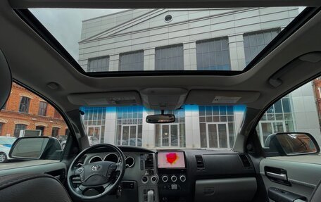 Toyota Sequoia II рестайлинг, 2008 год, 3 290 000 рублей, 14 фотография