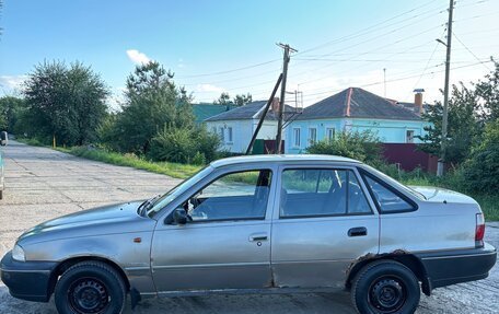 Daewoo Nexia I рестайлинг, 2000 год, 98 000 рублей, 9 фотография