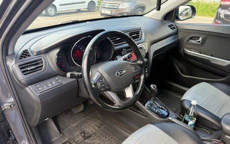 KIA Rio III рестайлинг, 2013 год, 880 000 рублей, 9 фотография