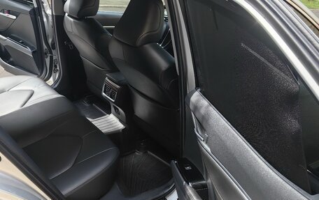 Toyota Camry, 2019 год, 2 800 000 рублей, 9 фотография