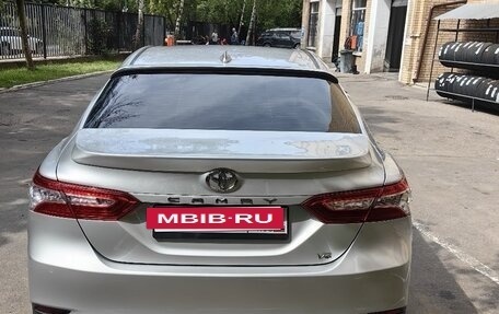Toyota Camry, 2019 год, 2 800 000 рублей, 6 фотография