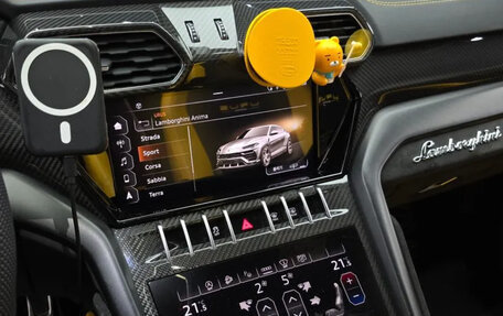 Lamborghini Urus I, 2022 год, 23 828 588 рублей, 9 фотография