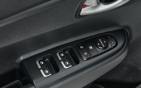 KIA Rio IV, 2018 год, 1 138 000 рублей, 10 фотография