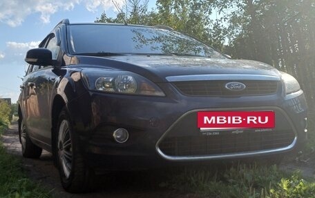 Ford Focus II рестайлинг, 2010 год, 750 000 рублей, 2 фотография