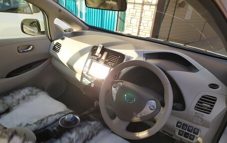 Nissan Leaf I, 2013 год, 590 000 рублей, 6 фотография