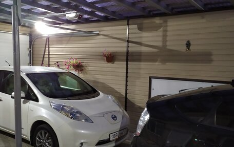 Nissan Leaf I, 2013 год, 590 000 рублей, 10 фотография