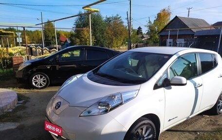Nissan Leaf I, 2013 год, 590 000 рублей, 3 фотография