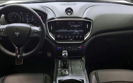 Maserati Ghibli, 2022 год, 4 638 314 рублей, 7 фотография