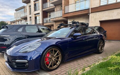 Porsche Panamera II рестайлинг, 2019 год, 12 000 000 рублей, 1 фотография