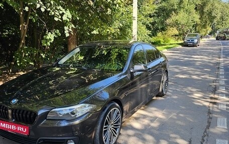 BMW 5 серия, 2013 год, 2 200 000 рублей, 32 фотография