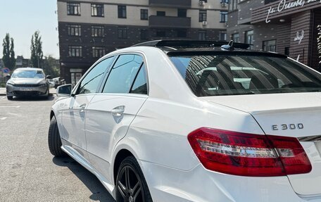 Mercedes-Benz E-Класс, 2012 год, 2 350 000 рублей, 4 фотография