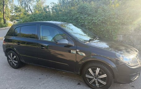 Opel Astra H, 2005 год, 380 000 рублей, 2 фотография