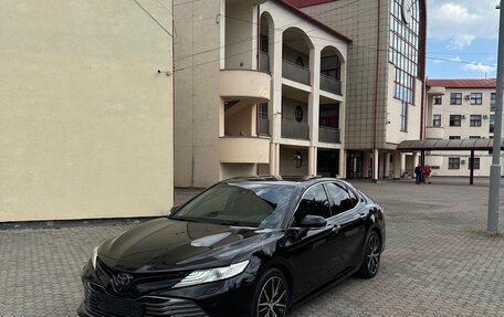 Toyota Camry, 2020 год, 2 900 000 рублей, 9 фотография