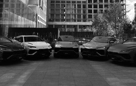 Lamborghini Urus I, 2025 год, 46 500 000 рублей, 27 фотография