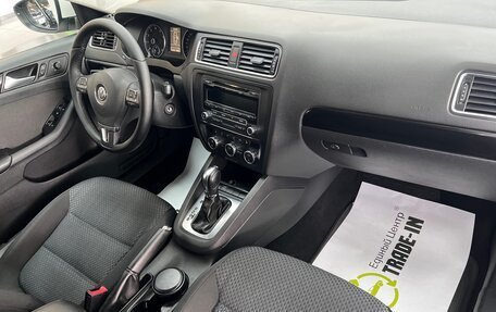 Volkswagen Jetta VI, 2012 год, 1 345 000 рублей, 14 фотография
