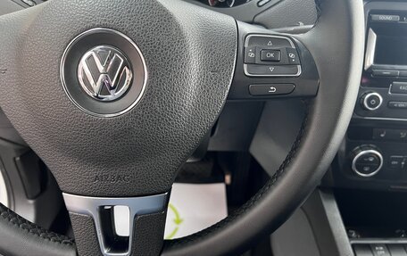 Volkswagen Jetta VI, 2012 год, 1 345 000 рублей, 17 фотография