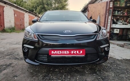KIA Rio IV, 2018 год, 1 410 000 рублей, 4 фотография
