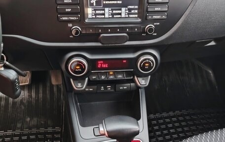 KIA Rio IV, 2018 год, 1 410 000 рублей, 13 фотография