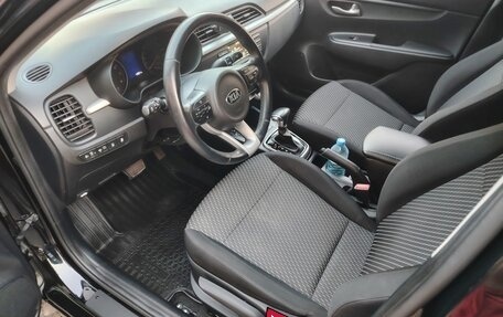 KIA Rio IV, 2018 год, 1 410 000 рублей, 20 фотография