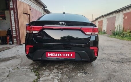 KIA Rio IV, 2018 год, 1 410 000 рублей, 28 фотография