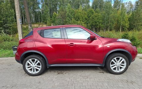 Nissan Juke II, 2014 год, 1 000 049 рублей, 24 фотография