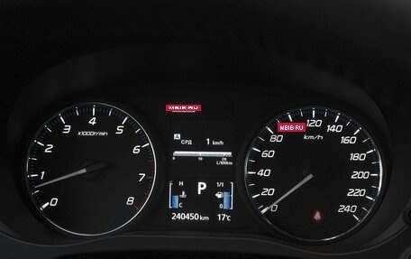 Mitsubishi Outlander III рестайлинг 3, 2015 год, 1 799 000 рублей, 15 фотография