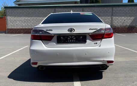 Toyota Camry, 2015 год, 2 250 000 рублей, 5 фотография