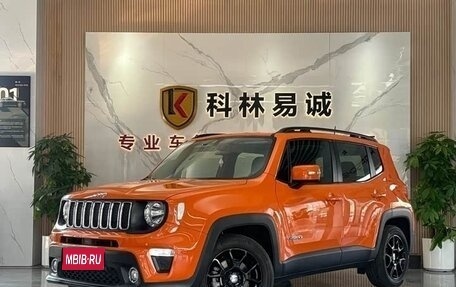 Jeep Renegade I рестайлинг, 2021 год, 1 400 000 рублей, 1 фотография