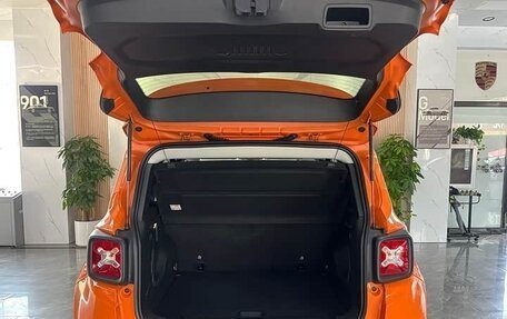 Jeep Renegade I рестайлинг, 2021 год, 1 400 000 рублей, 5 фотография