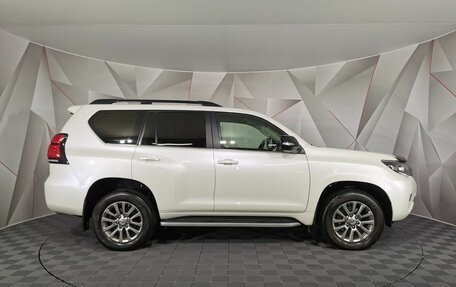 Toyota Land Cruiser Prado 150 рестайлинг 2, 2019 год, 4 795 000 рублей, 6 фотография