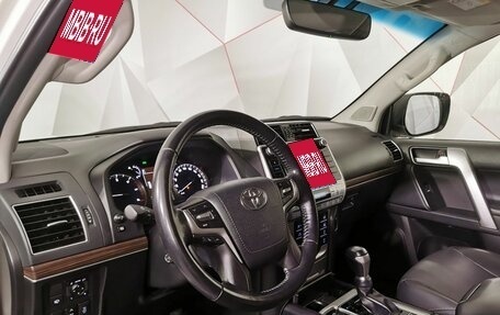 Toyota Land Cruiser Prado 150 рестайлинг 2, 2019 год, 4 795 000 рублей, 9 фотография