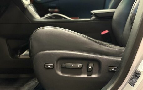 Lexus RX III, 2011 год, 2 197 000 рублей, 11 фотография