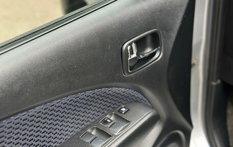 Mitsubishi Outlander III рестайлинг 3, 2007 год, 780 000 рублей, 15 фотография