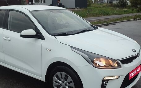 KIA Rio IV, 2020 год, 1 400 000 рублей, 5 фотография